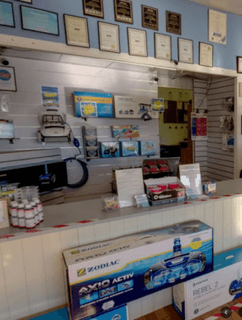 Confusing advice, poor communication,